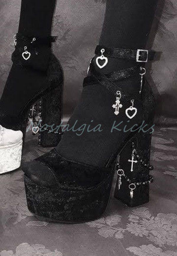 Gothic Black Velvet Platform H - Sandal Strappy Heeled avis et prix